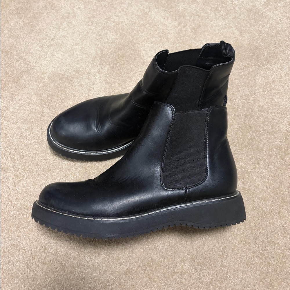 Madden Girl Chelsea boots